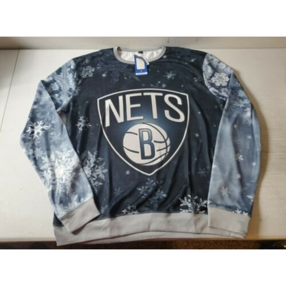 NBA Mens Brooklyn Nets Crew Neck Long Sleeve Shirt Snowflake Winter XMAS Medium
